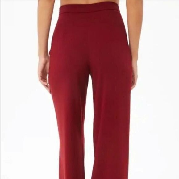 NEW Forever 21 Contemporary Wine Red High Waisted Flare Woven Long Pants Small - Picture 3 of 17